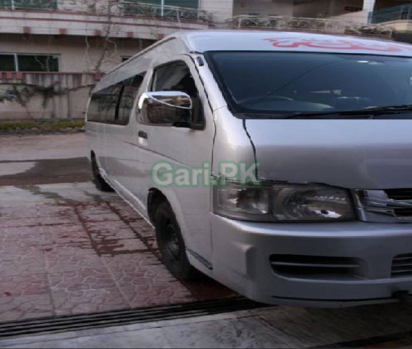 Toyota Hiace Standard 3.0 2007