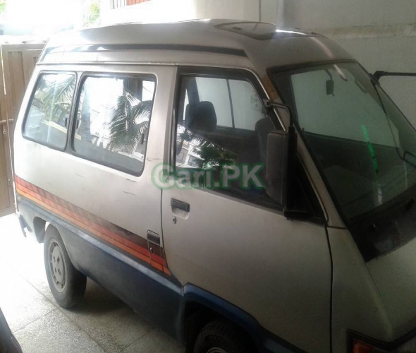 Toyota Hiace Standard Roof 2019