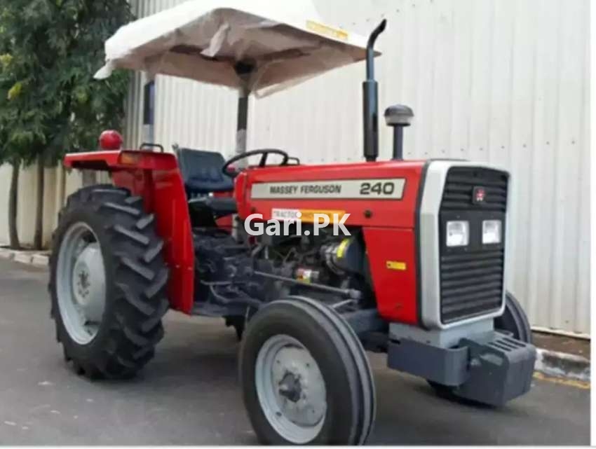 Massey Ferguson MF 240  2020