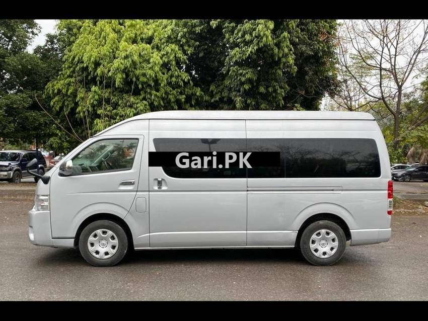 Toyota Hiace 2015 Toyota Hiace 2015