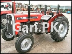 Massey Ferguson MF 240  2022