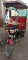 United Loader Rickshaw  2017 For Sale in Faisalabad