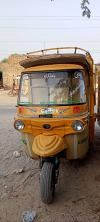 Tez Raftar Loader Rickshaw  2016 For Sale in Khushab