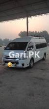 Toyota Hiace  2016 For Sale in Pakistan Quarters