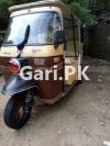 Sazgar Rickshaw  2016 For Sale in Federal B Area - Block 9