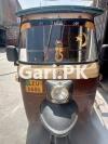 Sazgar Rickshaw  2015 For Sale in Johar Town Phase 1