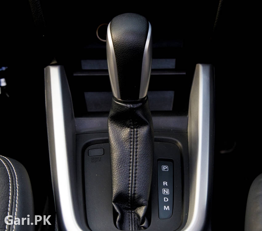 Suzuki Vitara 2022 Interior Gear Shift Suzuki Vitara 2022 Interior Gear Shift