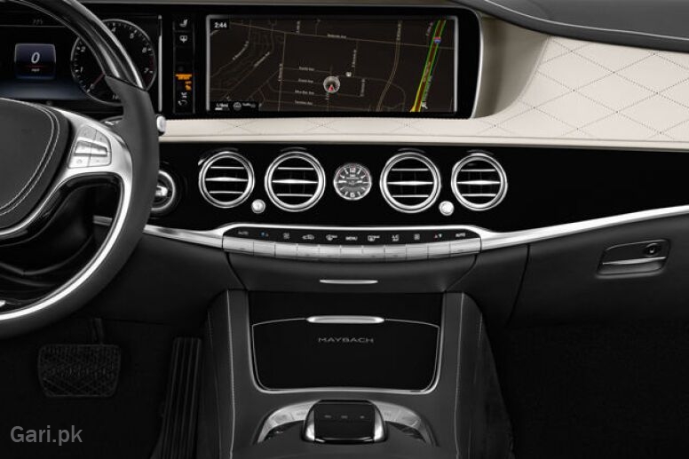 Mercedes Benz S Class 2025 Interior Instrument Panel Mercedes Benz S Class 2025 Interior Instrument Panel