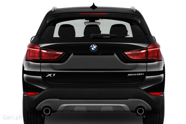 BMW X1 2022 Exterior Rear View BMW X1 2022 Exterior Rear View
