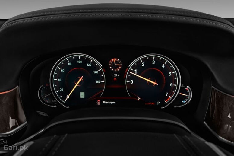 BMW 7 Series 2025 Interior Instrument Cluster BMW 7 Series 2025 Interior Instrument Cluster