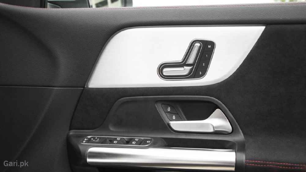 Mercedes Benz GLA Class 2019 Interior Front Door Handles Mercedes Benz GLA Class 2019 Interior Front Door Handles