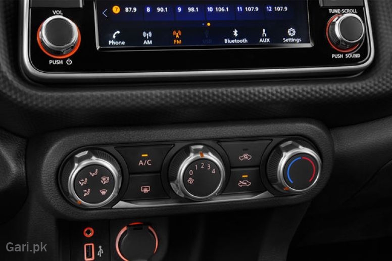 Nissan Kix 2012 Interior Climate Control Nissan Kix 2012 Interior Climate Control