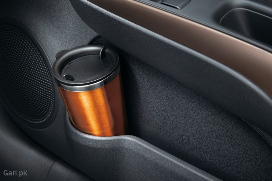 Nissan Note 2025 Interior Side Bottle Holder Nissan Note 2025 Interior Side Bottle Holder