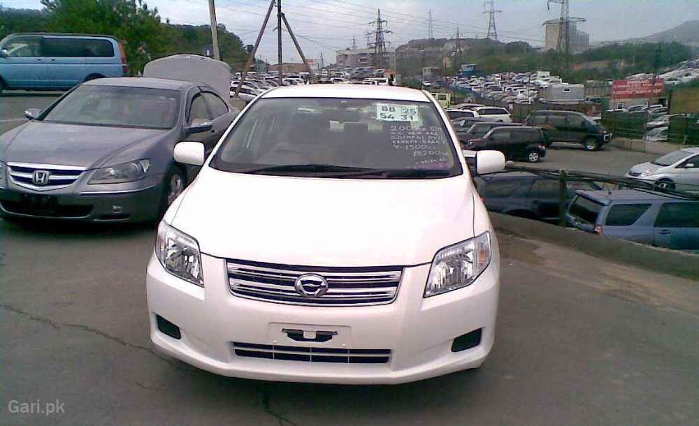 Toyota Corolla Axio