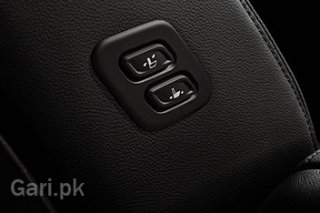 Hyundai Tucson Hybrid 2025 Interior Walk-In-Device (Passenger) Hyundai Tucson Hybrid 2025 Interior Walk-In-Device (Passenger)