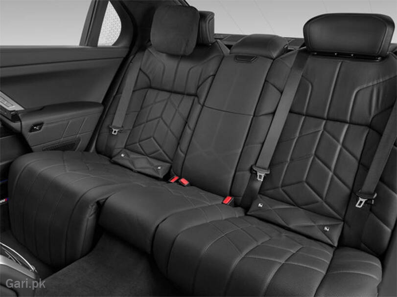 BMW 7 Series i7 xDrive60 Excellence BMW 7 Series i7 xDrive60 Excellence