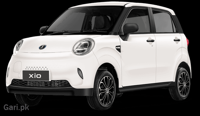 Inverex XiO 2025 Exterior Front Right Side View Inverex XiO 2025 Exterior Front Right Side View