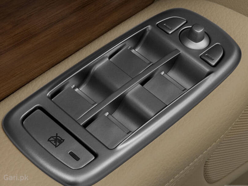 Jaguar XF 4.2 Supercharged V8 Jaguar XF 4.2 Supercharged V8