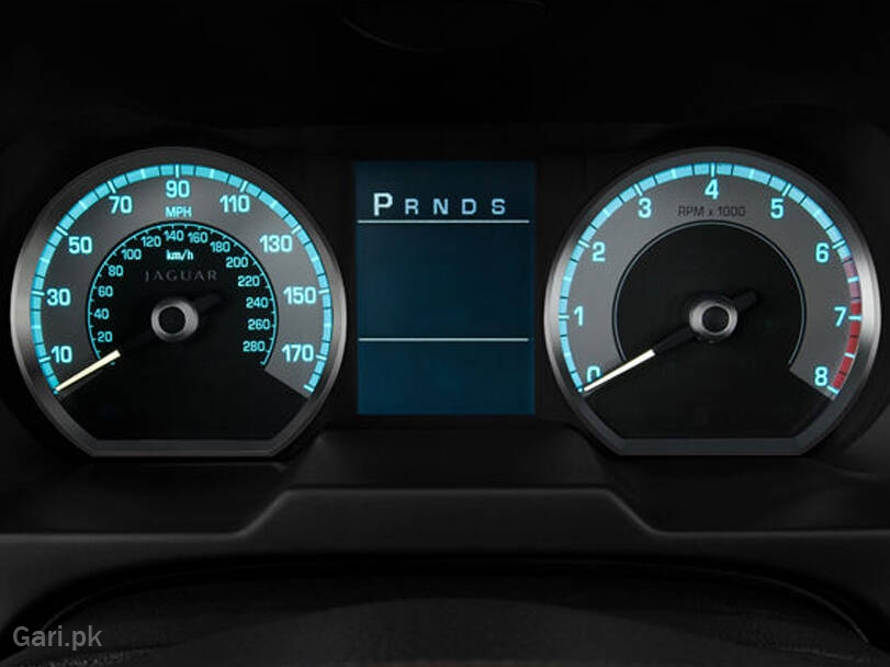 Jaguar XF 4.2 Supercharged V8 Jaguar XF 4.2 Supercharged V8