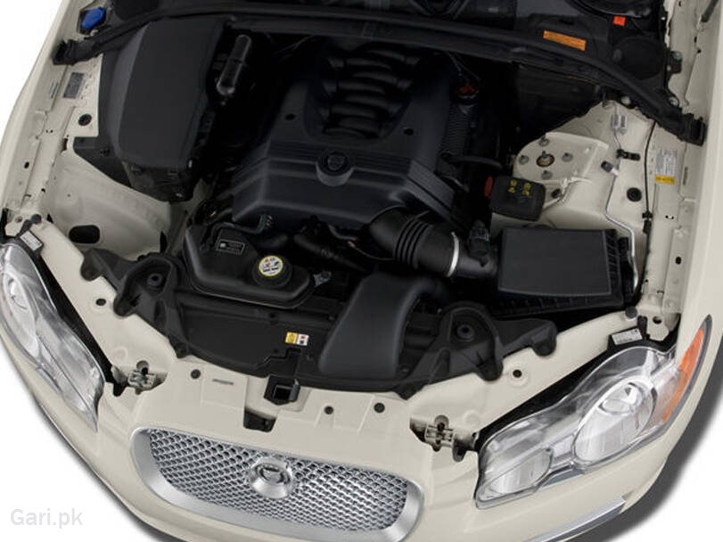 Jaguar XF 4.2 Supercharged V8 Jaguar XF 4.2 Supercharged V8