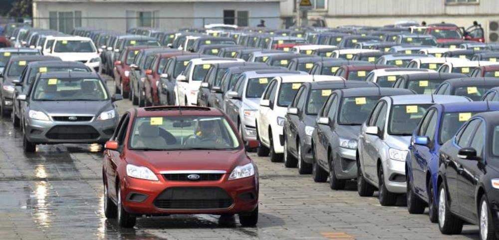 Automobile Manufacturers Eye investment in Pakistan