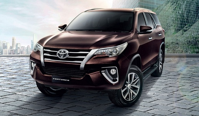 Early Booking of Toyota Fortuner 2017 starts