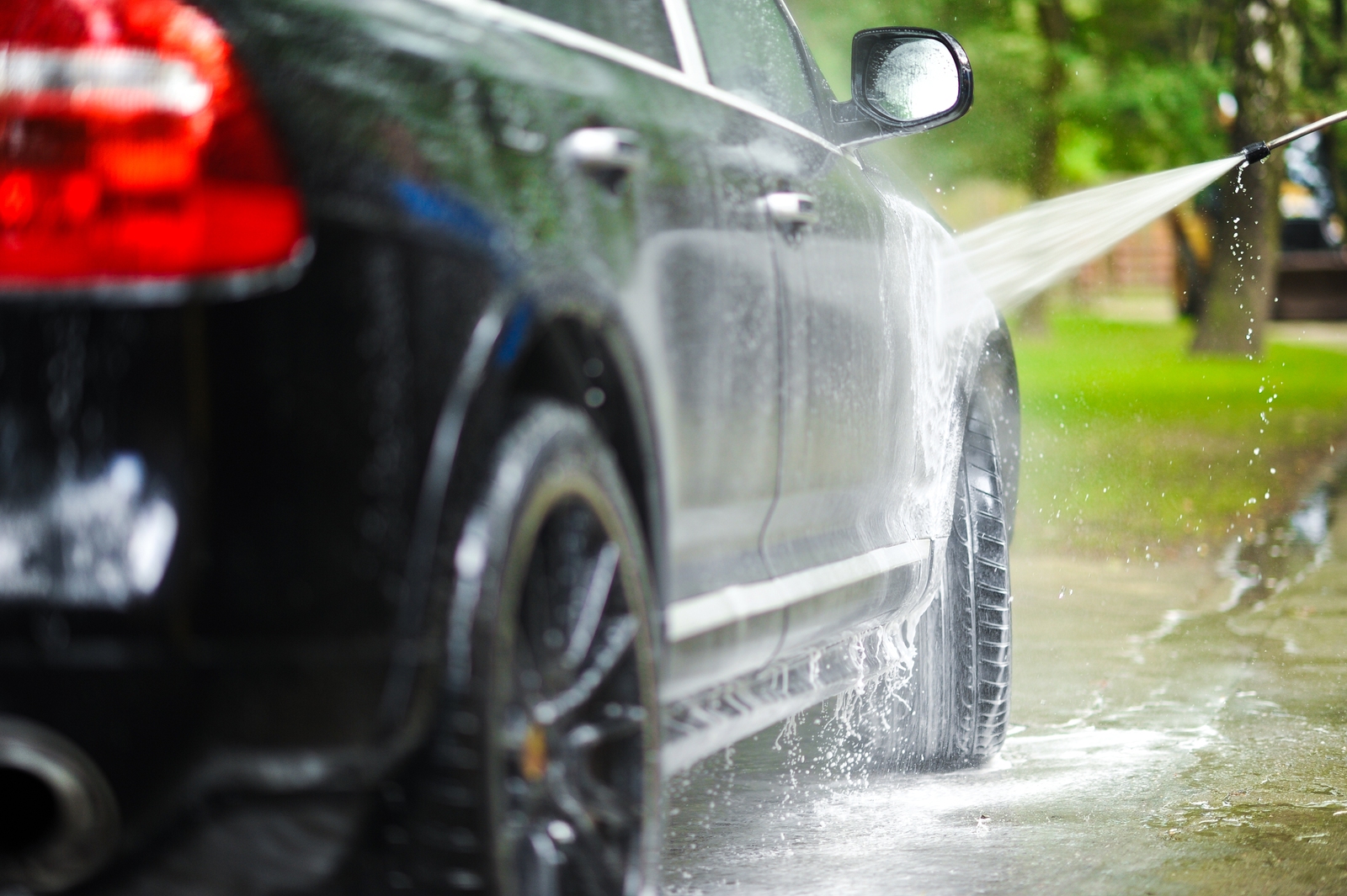 Highly Effective and Easy Car Washing Tips