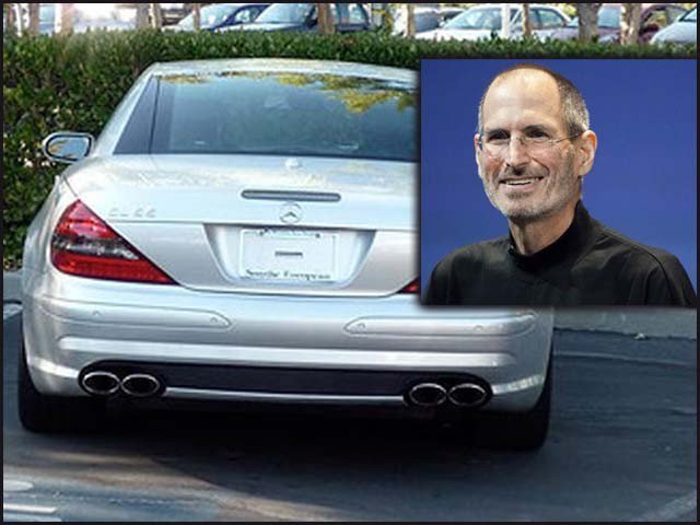 Car of Steve Jobs Without Number Plate