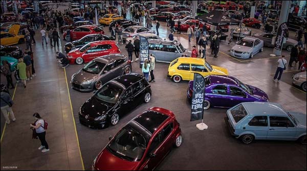 Popularity of New Vehicles in Annual Auto Show in Russia