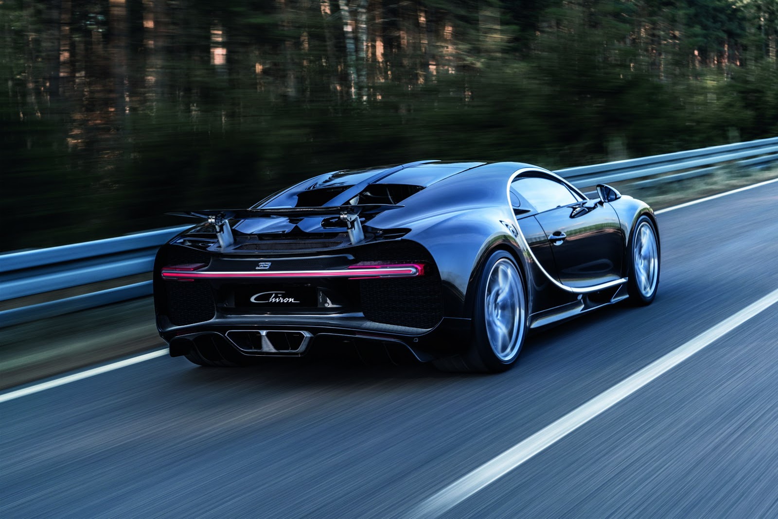 Bugatti 3-D Prints Biggest Titanium Car