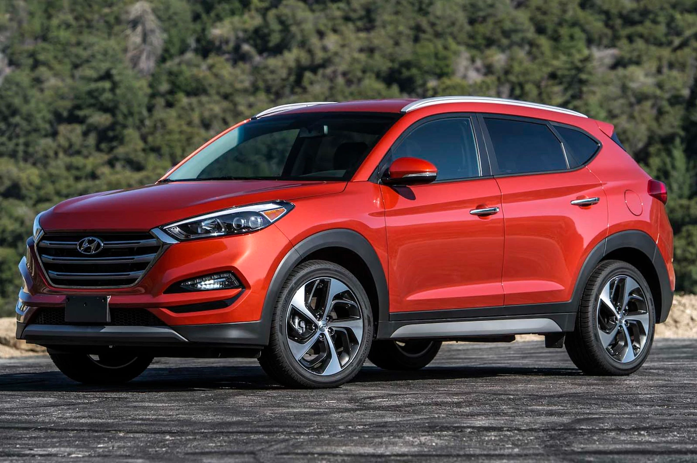 Hyundai Nishat Motors Releases 2018 Hyundai Tucson