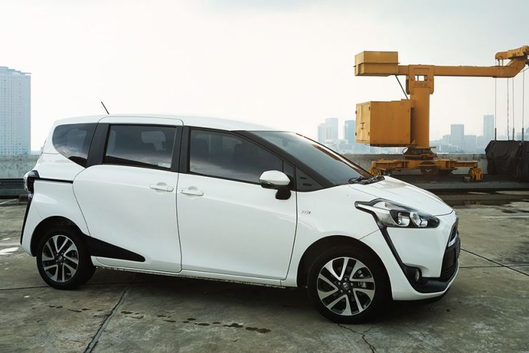 Overlooked Family Car Toyota Sienta Hybrid