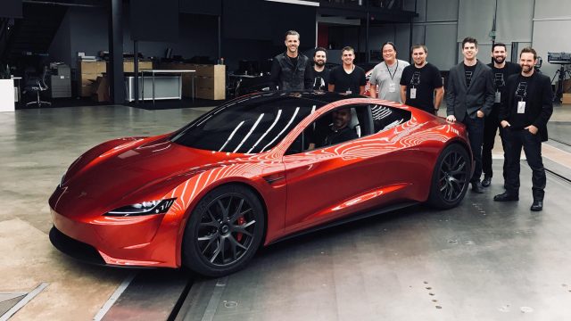 Tesla Roadster Interior Shown in Recent Video of Company