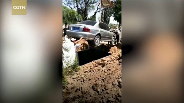 Chinese Man Dying Wish To Be Buried in His Sonata