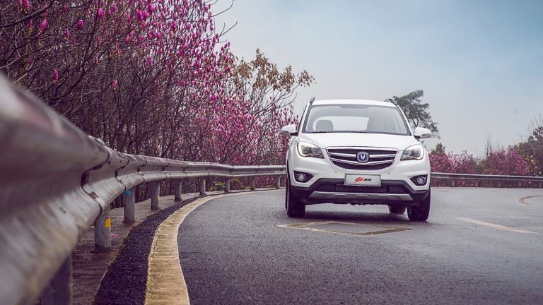 Changan CS35 Master Motors in Pakistan