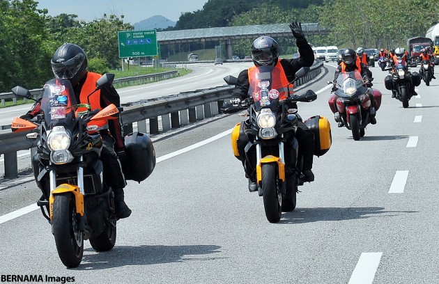 Issue Stay Order against Heavy Bikes Traveling on Motorways