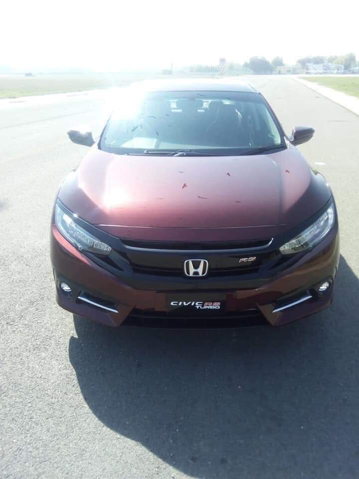 Honda Civic 2019 Facelift Launches in Pakistan