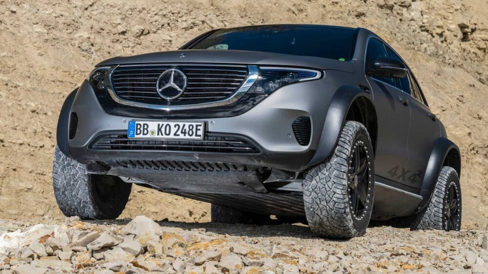 Mercedes Benz Introduces EQC 4 × 4 Squared Concept for EVs