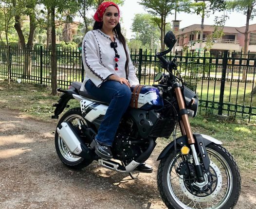 Lifan KPM 200 New Bike For Girls: Owner Review Lifan KPM 200 New Bike For Girls: Owner Review