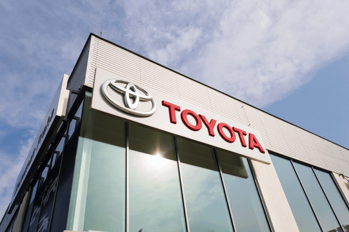 Toyota Indus Offers 100% Refund With Mark-Up on Order Cancel