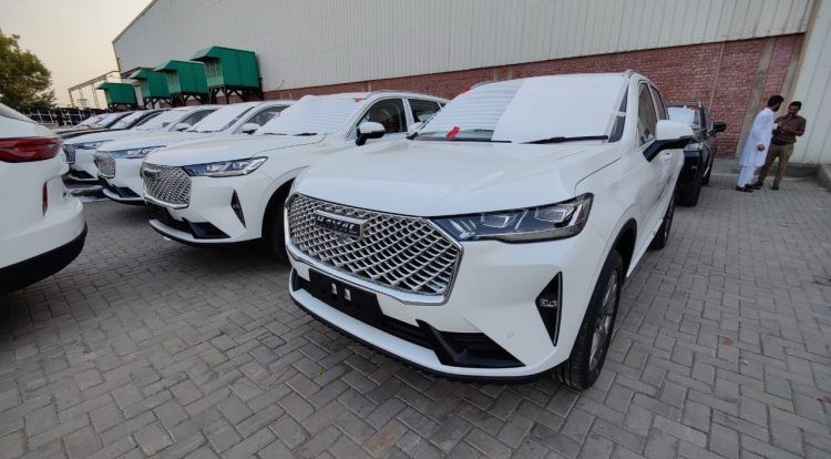 Haval H6 1.5T FWD vs 2.0T AWD