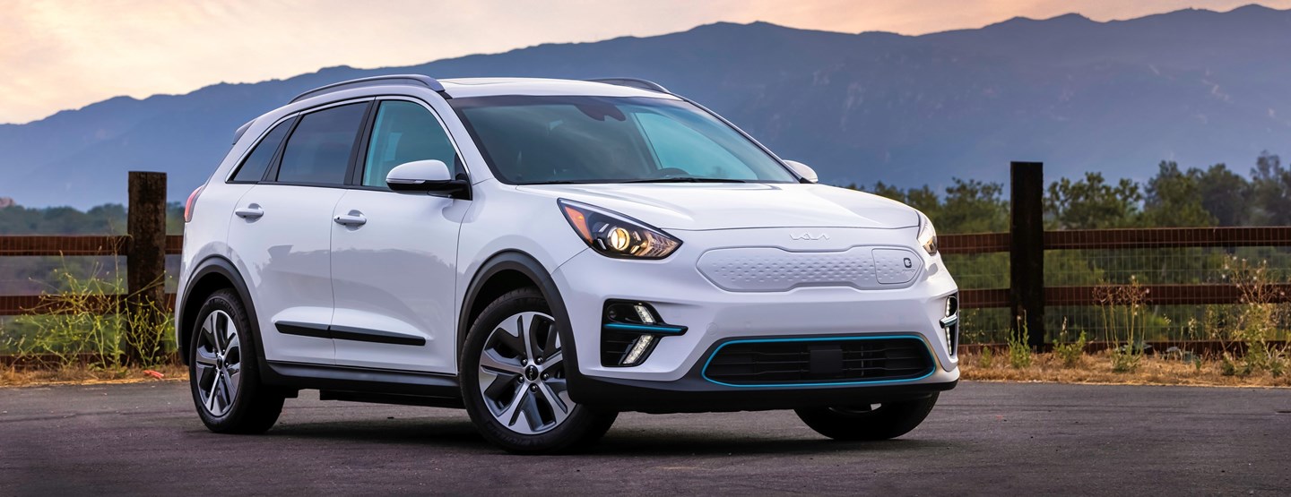 Kia Niro EV & Stinger 2023 Exclusive Photos