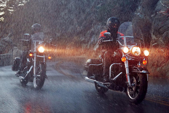 Rainy Day Motorcycle Essentials: Must-Have Accessories Rainy Day Motorcycle Essentials: Must-Have Accessories