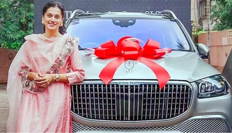 Taapsee Pannu Acquires Mercedes Valued at PKR 12.4 Crore Taapsee Pannu Acquires Mercedes Valued at PKR 12.4 Crore