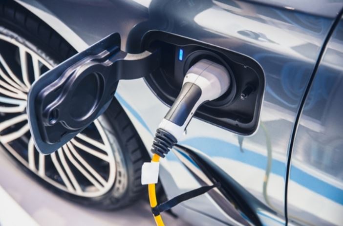 Challenges Faced by Electric Vehicle Owners in Pakistan