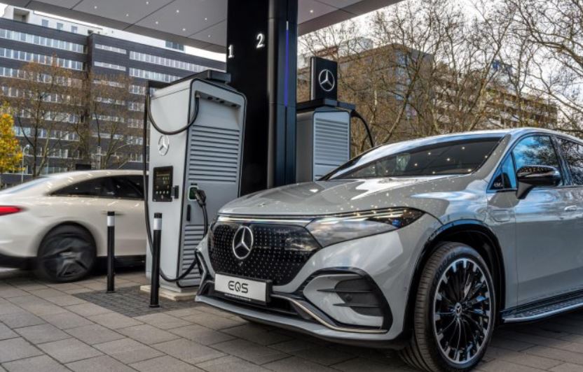 Mercedes Launches Its First Exclusive Charging Hub in Europe