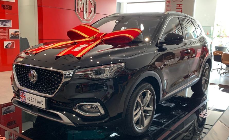 MG HS 2.0T Turbo AWD - Price and Booking Details