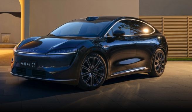Huawei, Chery Launch Luxeed R7 to Challenge Tesla Model Y