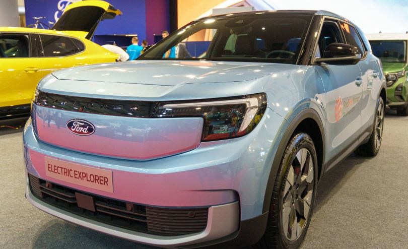 2025 Ford Explorer: A Look at Design & Interior Features