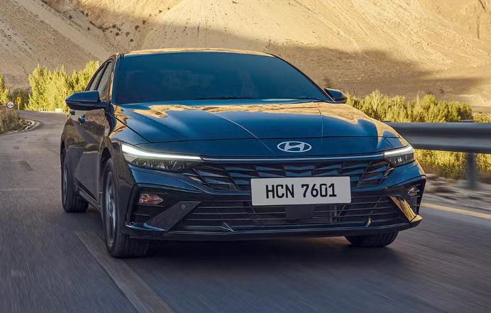 Hyundai Elantra Hybrid Test Drive in Islamabad